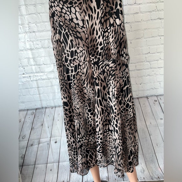 Dress Barn Gray, Brown & Black Cheetah Print dress size 22 - Picture 4 of 8